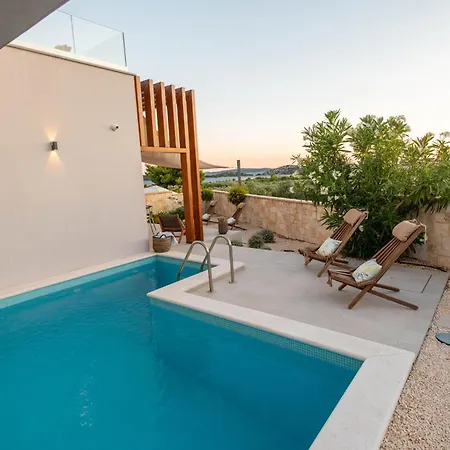 别墅 I-lux - For - Homes