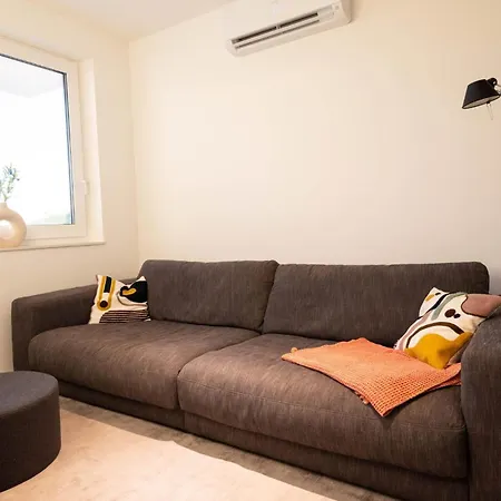 فيلة I-lux - For - Homes فوديس