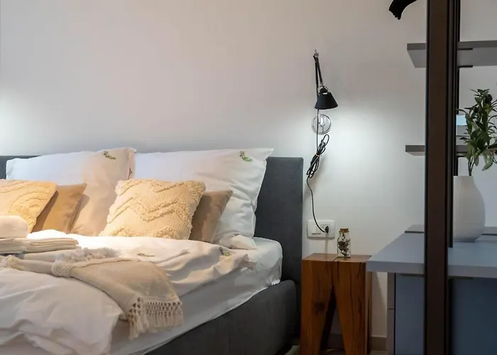 I-lux - For - Homes 沃迪切